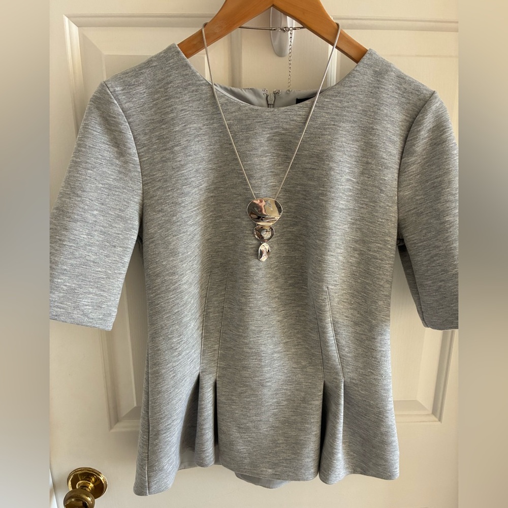 Ann Taylor Gray Knit Top, Small